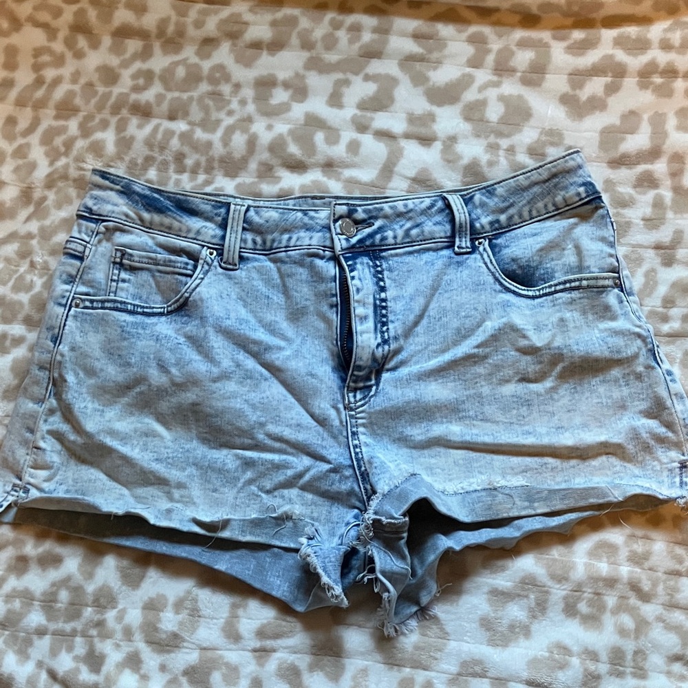 Time and Tru Light Blue Jean Shorts